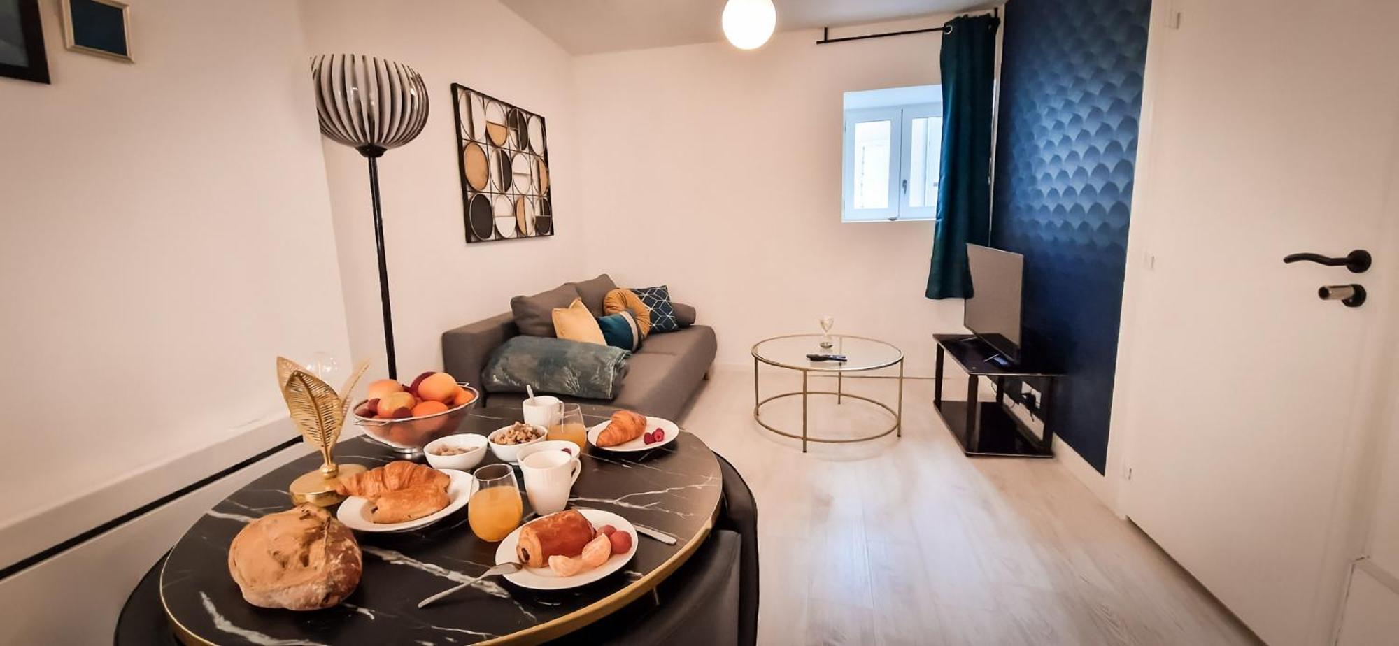 L'Art Deco 3 Etoiles Wifi, Netflix, Disney, Coeur De Bastide Villefranche-de-Rouergue Zewnętrze zdjęcie